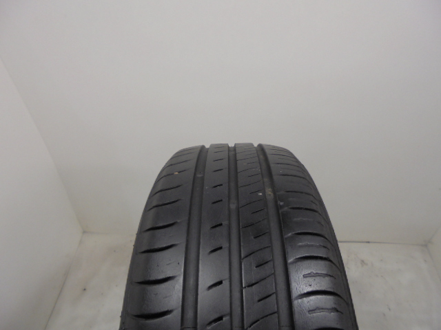 Kumho KH27 gumiabroncs