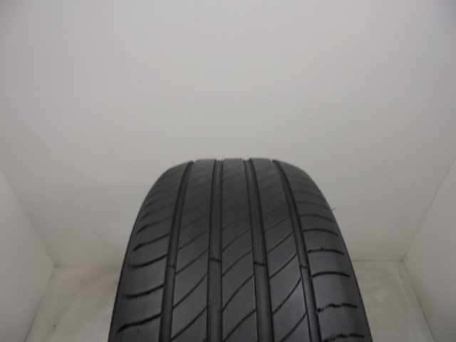 Michelin Primacy 4 gumiabroncs