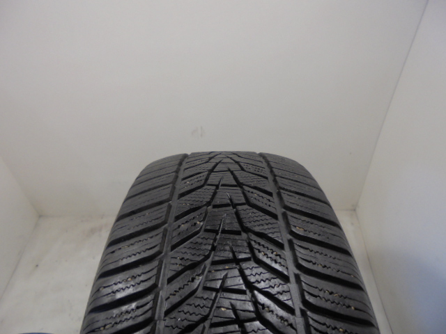 Hankook W330A Winter Icept Evo 3 gumiabroncs