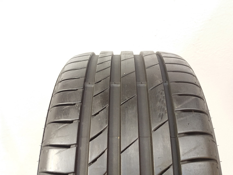 Kumho PS71 gumiabroncs