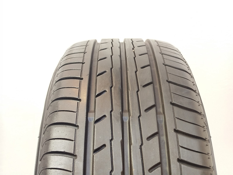 Yokohama ES32 gumiabroncs