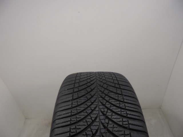 Goodyear Vector 4 Season G3 gumiabroncs