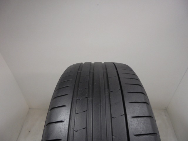 Pirelli Pzero gumiabroncs