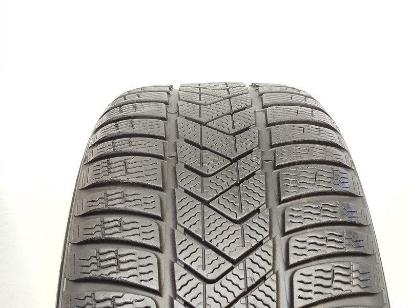 Pirelli Sottozero 3 seal gumiabroncs