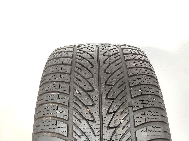 Goodyear Ultragrip 8 gumiabroncs