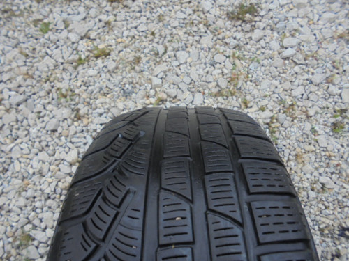 Pirelli Sottozero 2 gumiabroncs